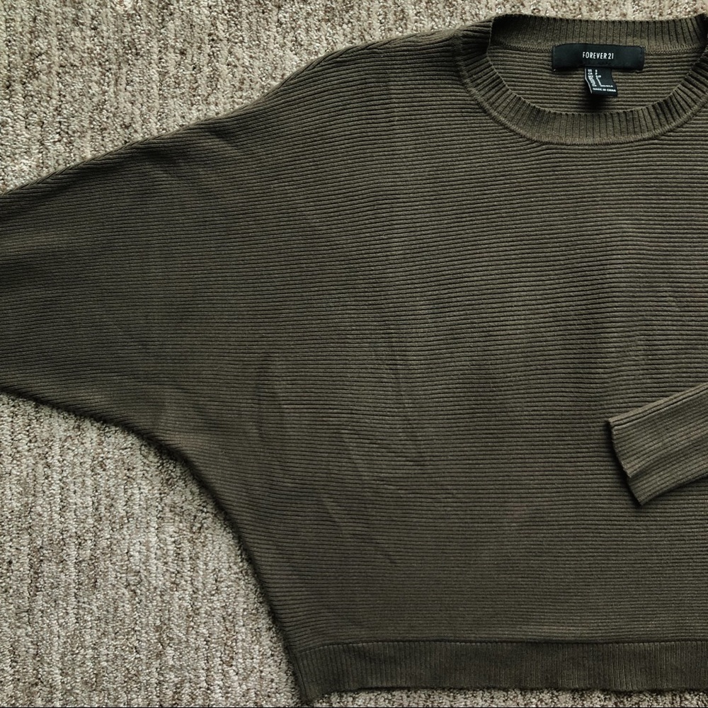 Ribbed dolman sleeve sweater